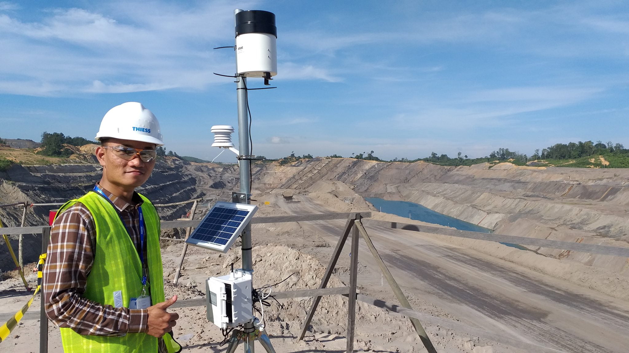 Panduan Instalasi Alat Pemantau Cuaca HOBO RX3000 Online Monitoring