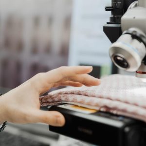 Pengujian Suhu Pada Bahan Tekstil Dengan Hot Pressing Product