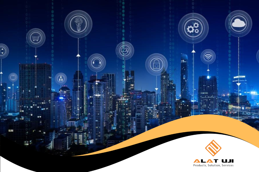 Tampilan luar gedung modern dengan konsep smart building architecture dan sistem efisiensi energi